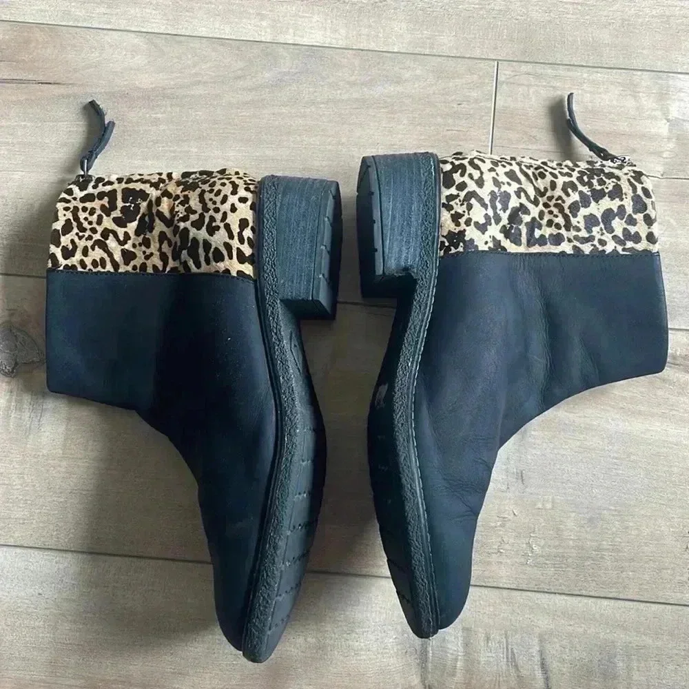 Sperry Women's Maya Belle Leopard Print Chelsea Leather Boots Sz 9